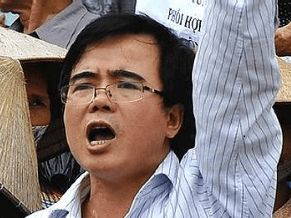 Vietnamese Lawyer and Blogger on Hunger Strike